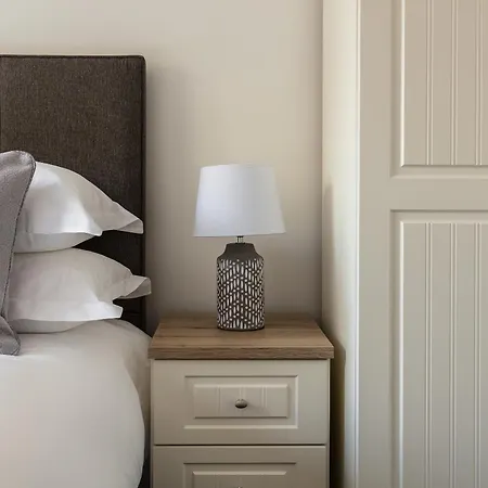 Hawthorn Gardens * Kendal