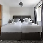 Hawthorn Gardens Кендал