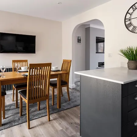 Hawthorn Gardens * Κένταλ